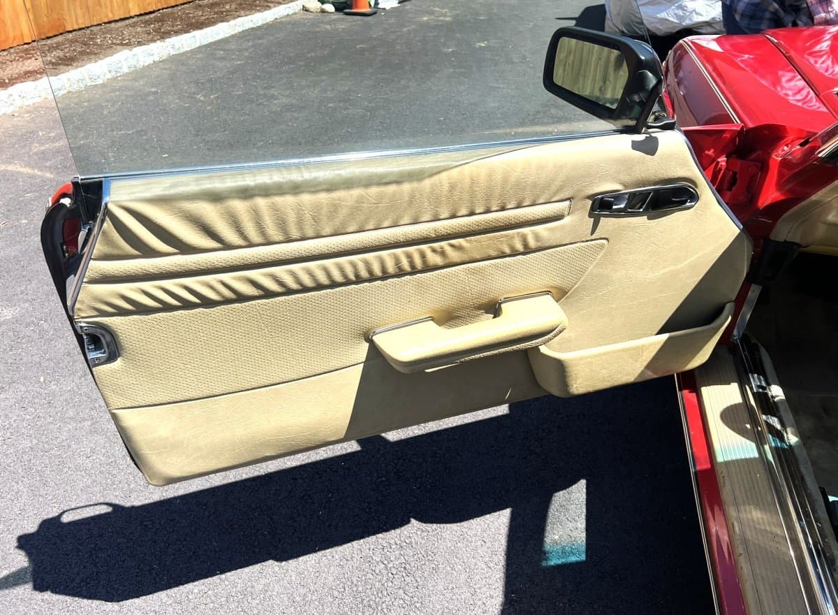 1983 Mercedes 380 SL Convertible thumbnail 20