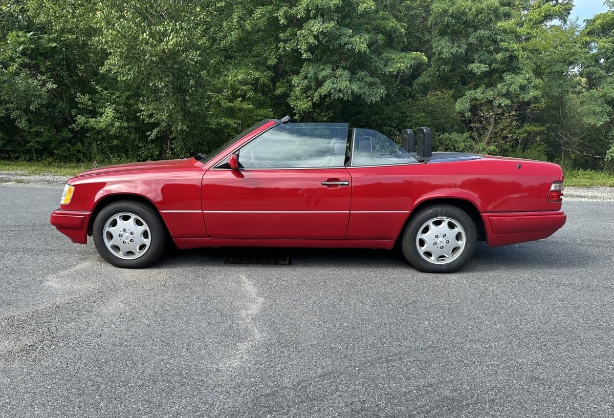 1994 Mercedes E320 Cabriolet thumbnail 4