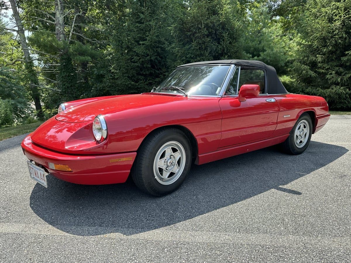 1991 Alfa Romeo Spider Convertible thumbnail 4