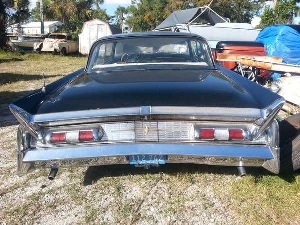 1960 Lincoln Premiere thumbnail 5