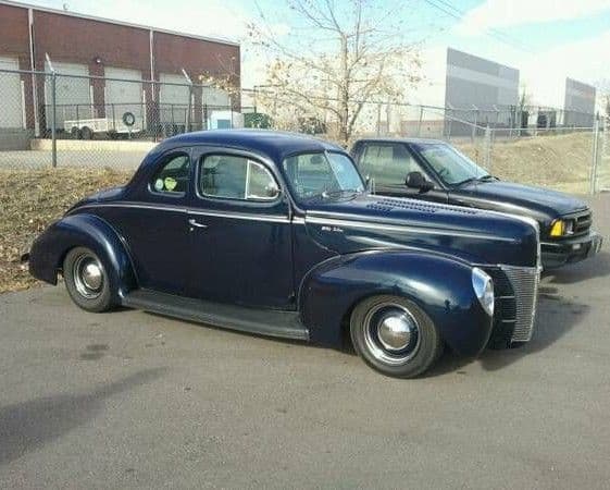 1940 Ford Deluxe Coupe — photo 1