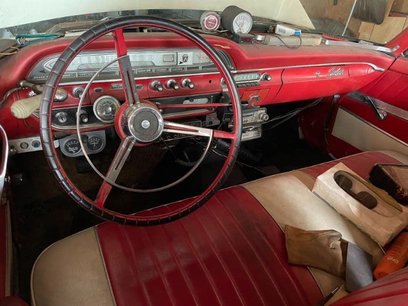1961 Ford Galaxie Sunliner thumbnail 6
