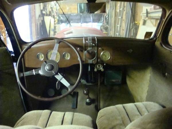 1936 Ford Sedan thumbnail 7