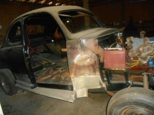 1947 Ford Coupe — photo 1