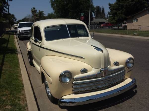 1946 Ford Coupe thumbnail 3