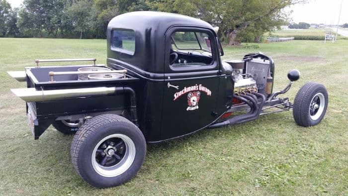 1937 Ford Deluxe thumbnail 6