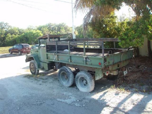 1973 Military Truck thumbnail 4