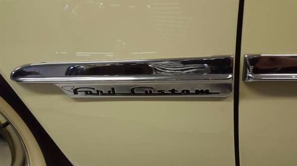 1949 Ford Custom Convertible thumbnail 14