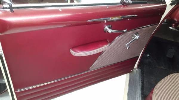 1949 Ford Custom Convertible thumbnail 16