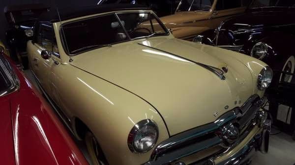 1949 Ford Custom Convertible thumbnail 9