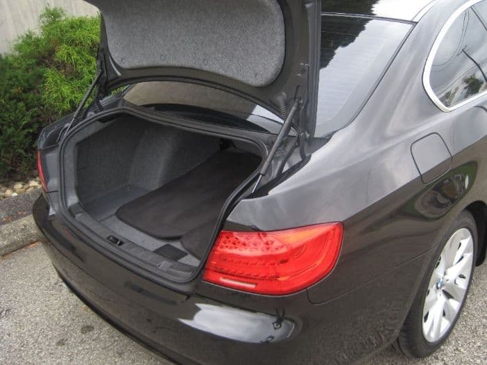 2011 BMW 328I thumbnail 9