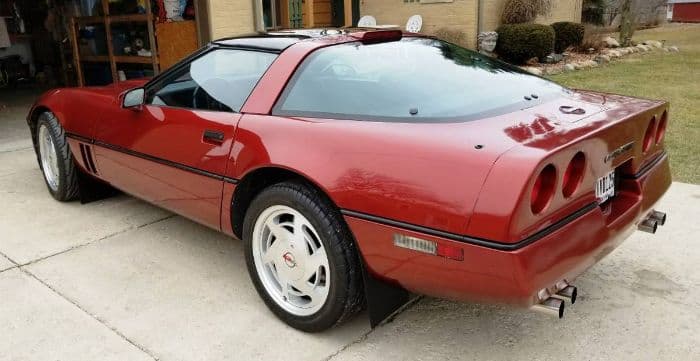 1988 Chevrolet Corvette thumbnail 3