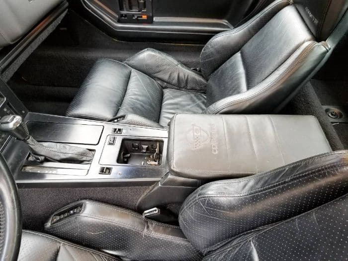 1988 Chevrolet Corvette thumbnail 8