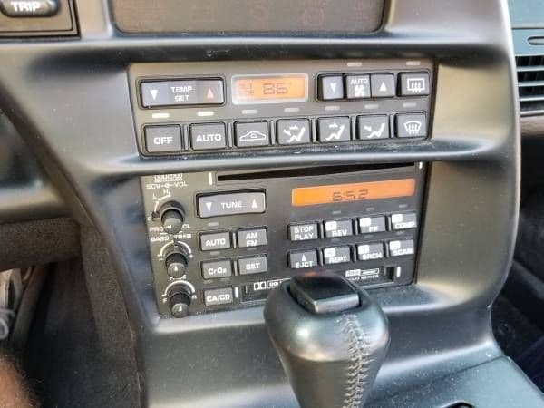1994 Chevrolet Corvette thumbnail 7