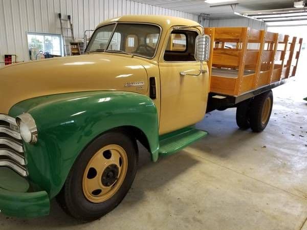 1950 Chevrolet 4400 — photo 1