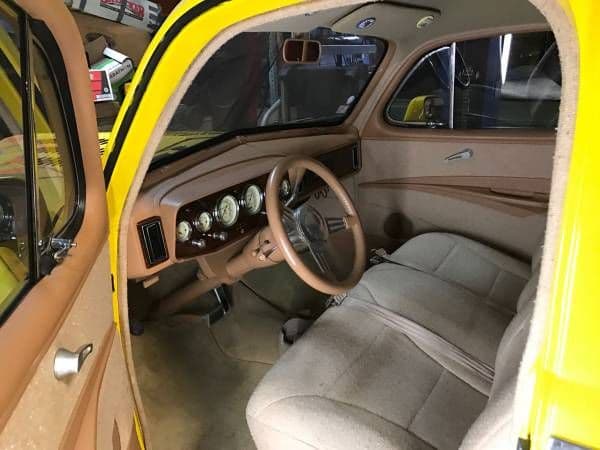 1947 Ford Coupe thumbnail 3
