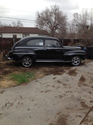 1947 Ford Tudor Deluxe thumbnail 5
