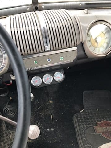 1947 Ford Tudor Deluxe thumbnail 13
