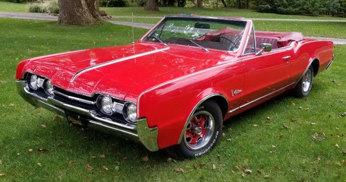 1967 Oldsmobile Cutlass Convertible thumbnail 4