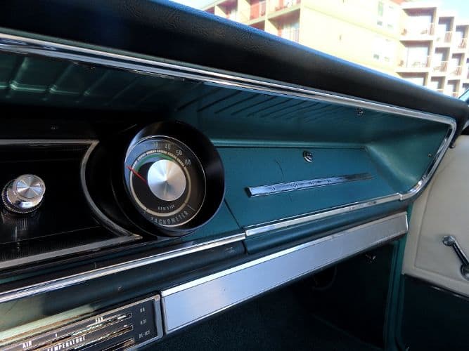 1965 Chevrolet Impala Super Sport thumbnail 14