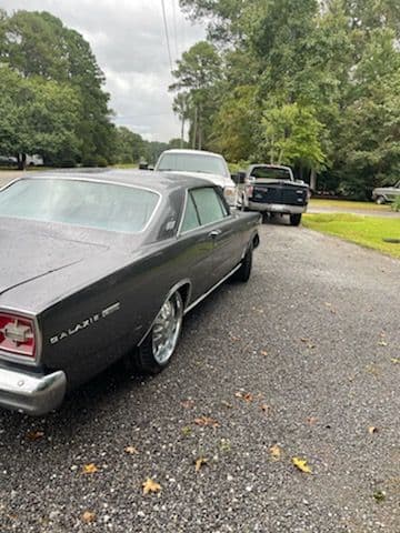 1966 Ford Galaxie thumbnail 4