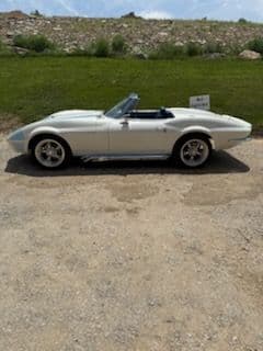 1965 Chevrolet Corvette thumbnail 12