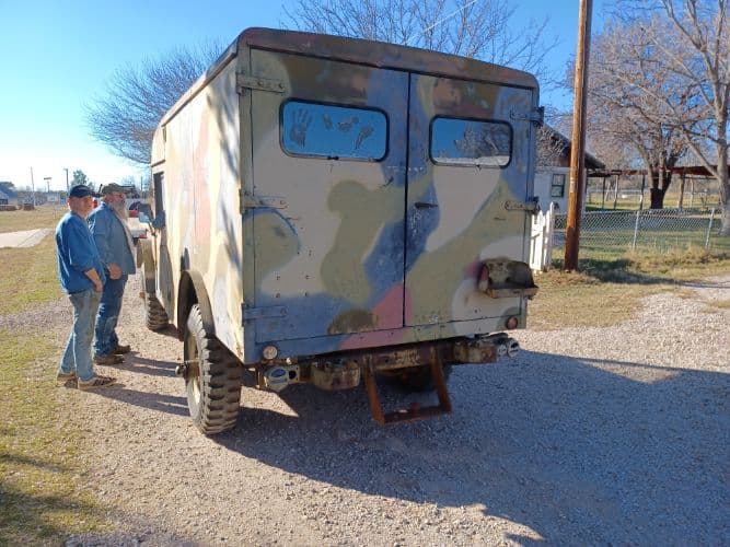 1967 Jeep Military thumbnail 5