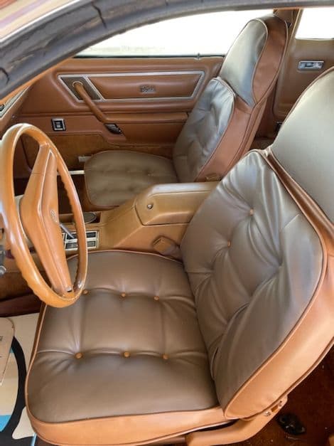 1976 Chrysler Cordoba thumbnail 24