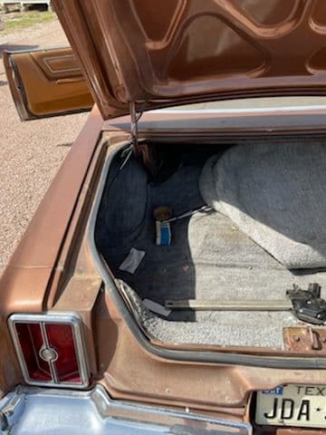 1976 Chrysler Cordoba thumbnail 13