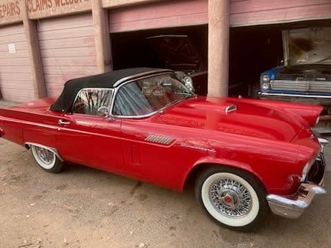 1957 Ford Thunderbird thumbnail 23