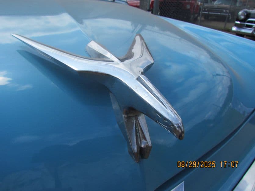 1956 Chrysler Windsor Nassau thumbnail 6
