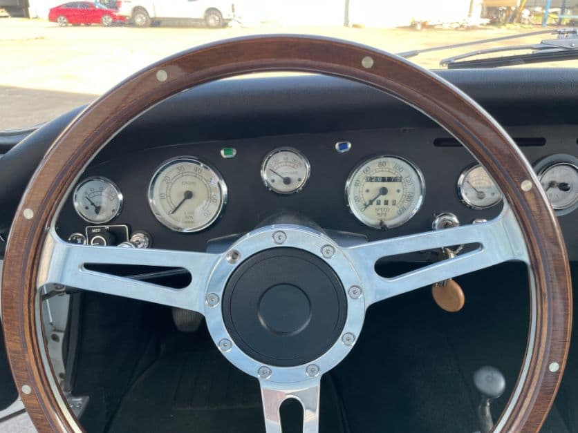 1965 Sunbeam Tiger thumbnail 7