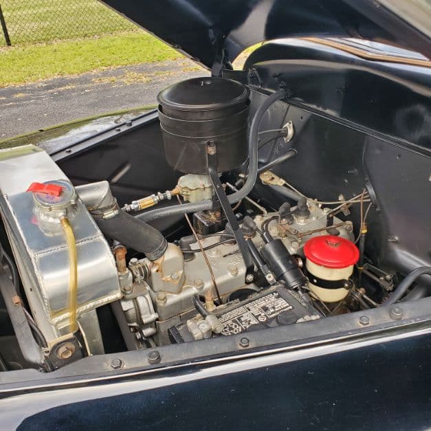 1948 Plymouth Special Deluxe thumbnail 3