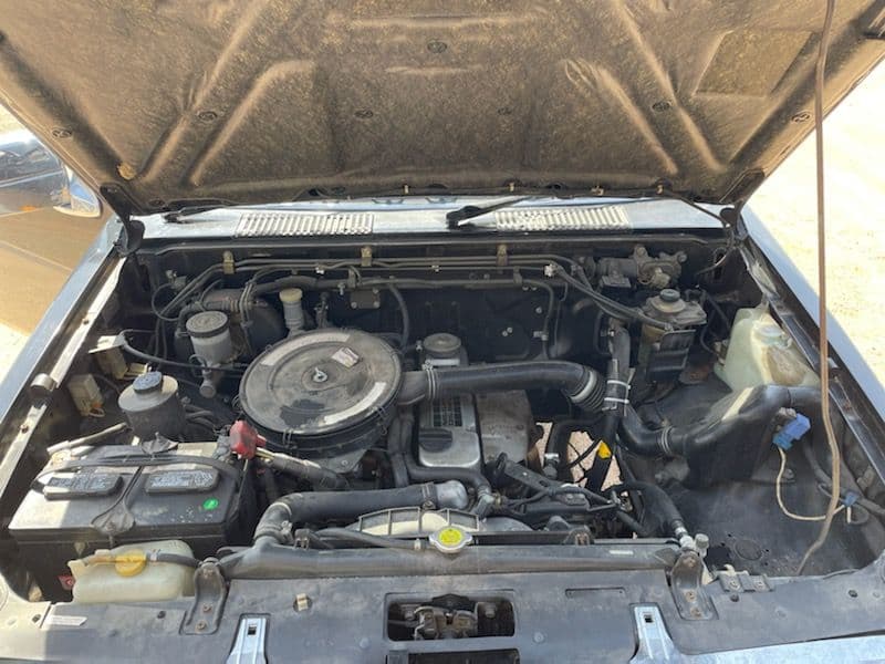 1991 Nissan Pickup thumbnail 3