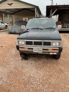 1991 Nissan Pickup thumbnail 14