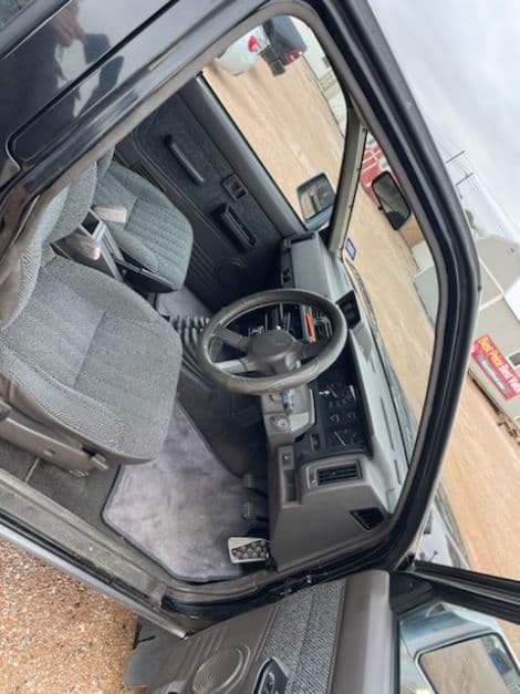 1991 Nissan Pickup thumbnail 6