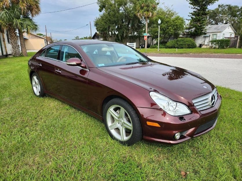 2008 Mercedes Benz CLS550 — photo 1