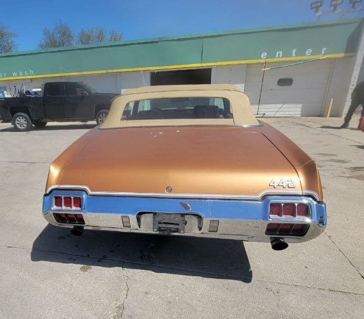 1971 Oldsmobile Cutlass Supreme thumbnail 4