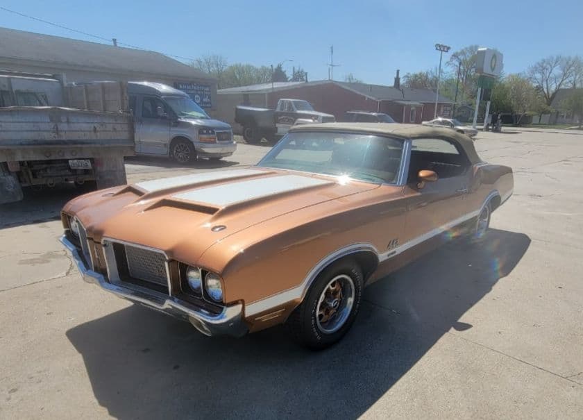 1971 Oldsmobile Cutlass Supreme — photo 1
