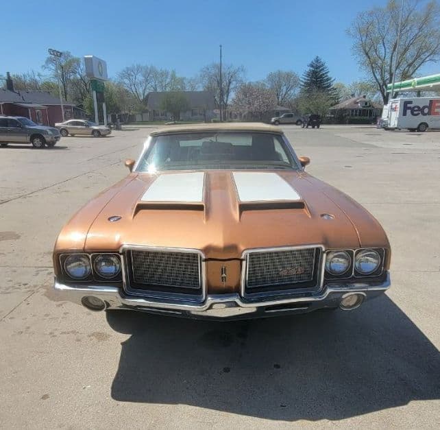 1971 Oldsmobile Cutlass Supreme thumbnail 3