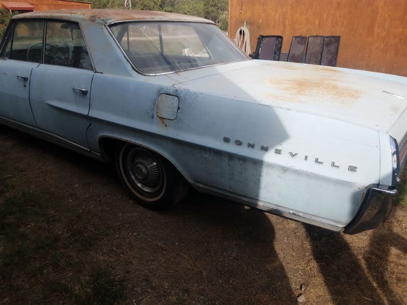 1964 Pontiac Bonneville thumbnail 3