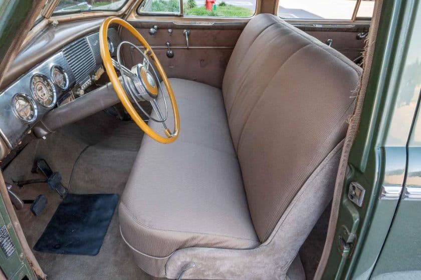 1940 Buick Roadmaster thumbnail 8
