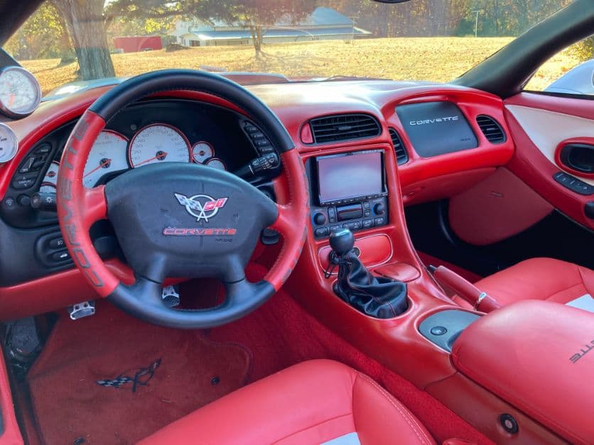2001 Chevrolet Corvette thumbnail 9