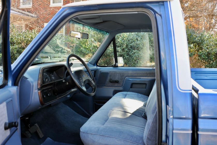 1989 Ford F250 Lariat XLT thumbnail 3