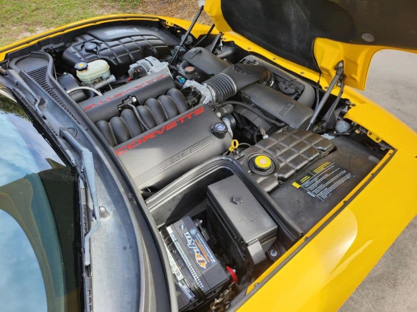 2002 Chevrolet Corvette Convertible thumbnail 12