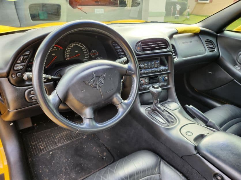 2002 Chevrolet Corvette Convertible thumbnail 4