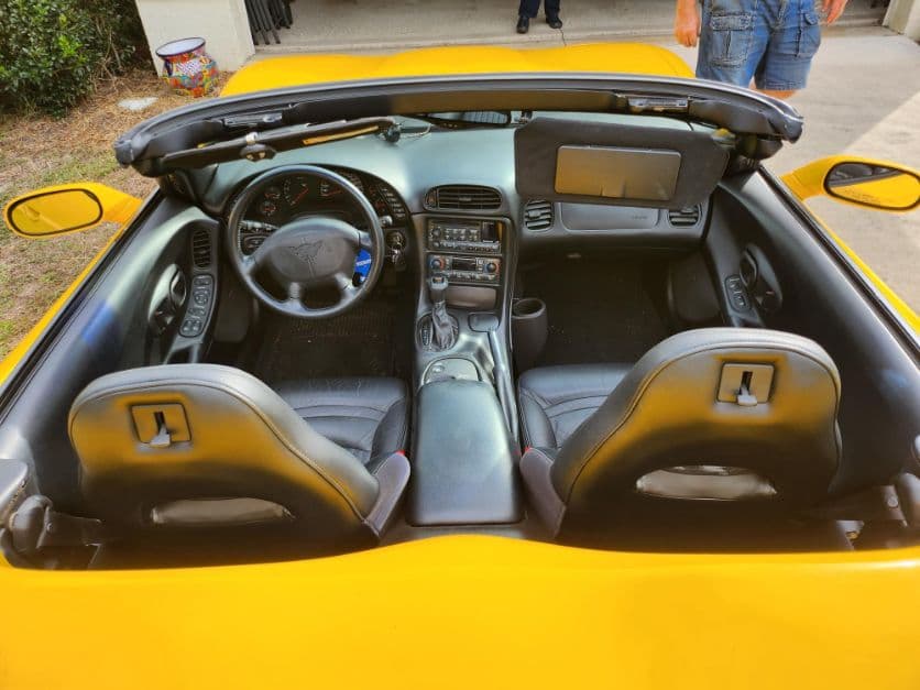 2002 Chevrolet Corvette Convertible thumbnail 5