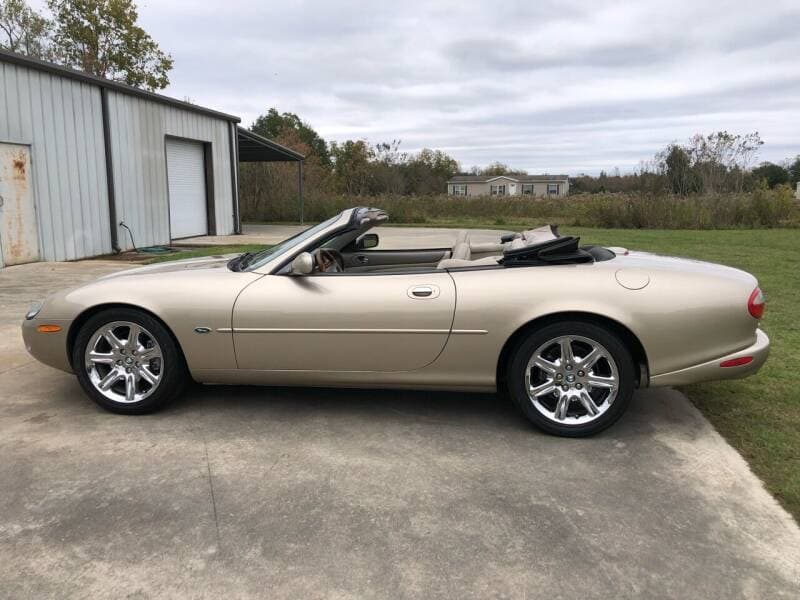 2000 Jaguar XK8 thumbnail 9