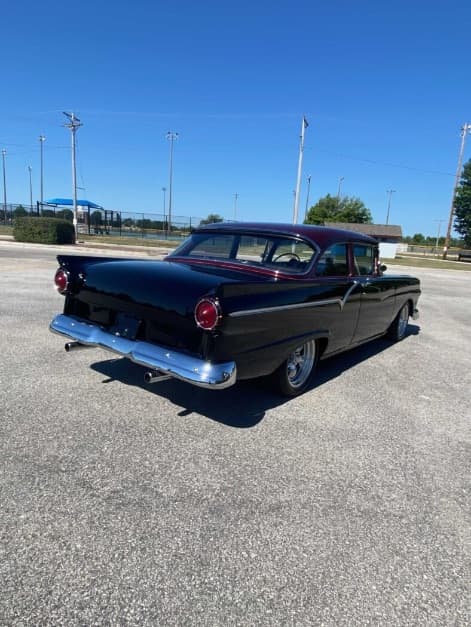 1957 Ford Custom thumbnail 3