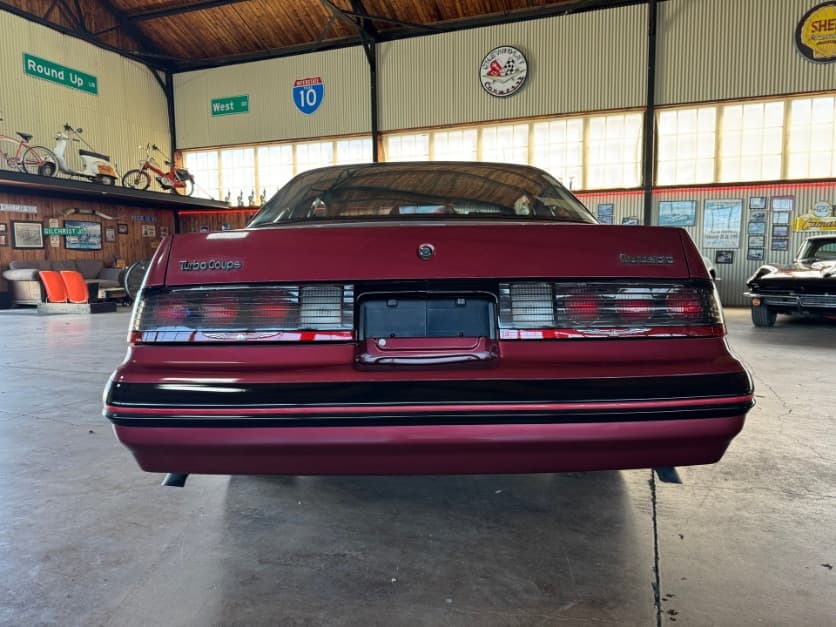 1988 Ford Thunderbird thumbnail 6